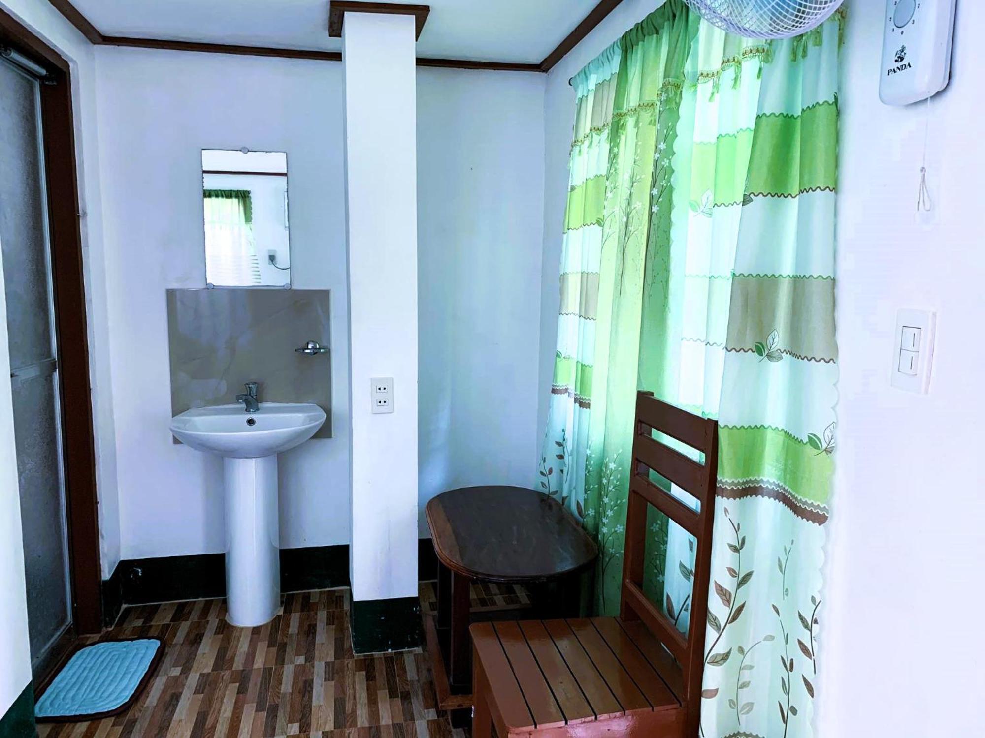 Divinagracia Cottages San Vicente  Extérieur photo