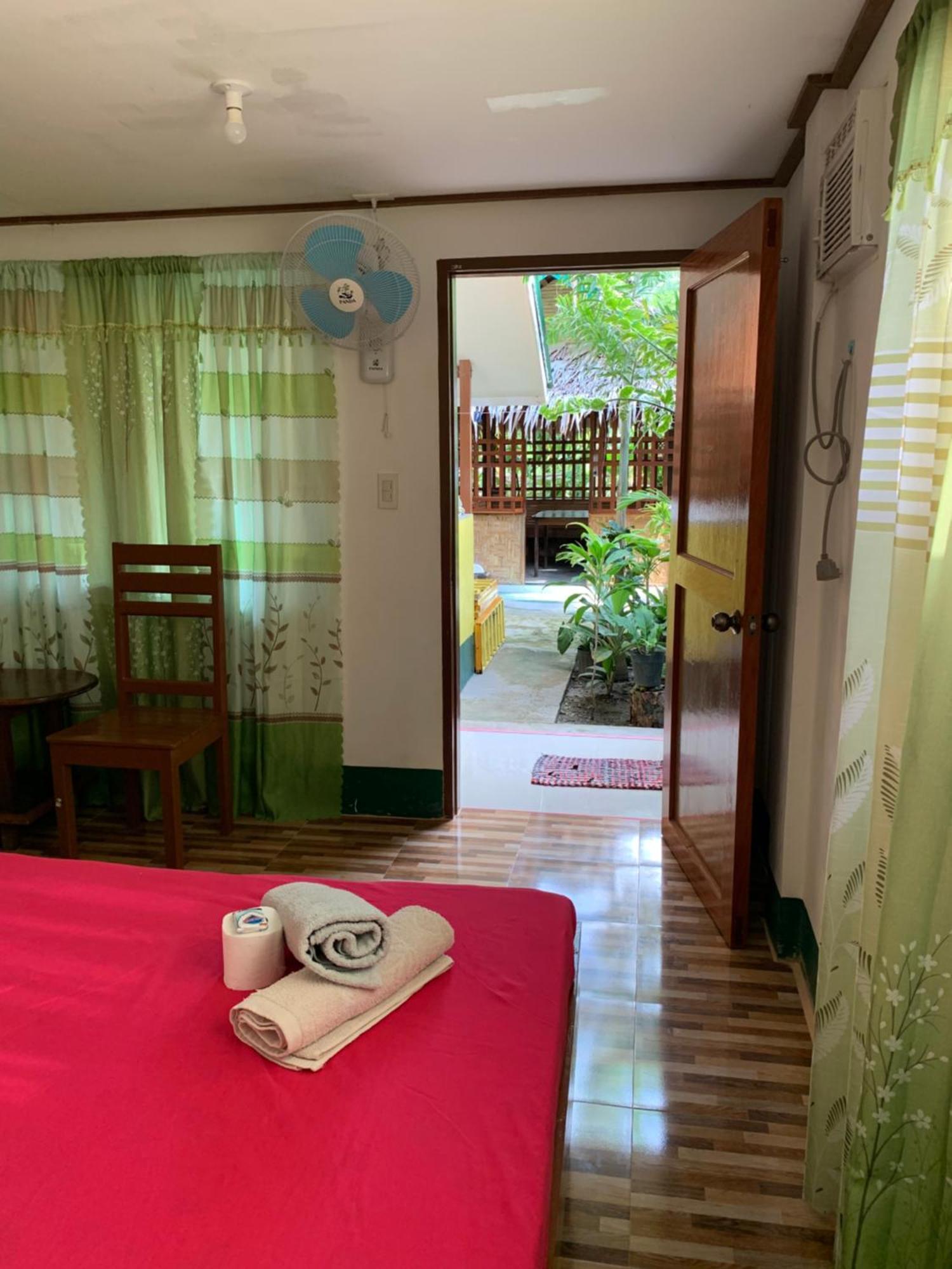 Divinagracia Cottages San Vicente  Extérieur photo